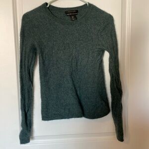 100% cashmere sweater